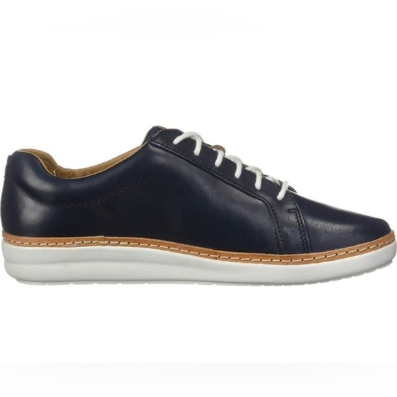 CLARKS Unstructured Amberlee Rosa Lowtop Leather Comfort Navy Sneakers Size 9.5 - Picture 1 of 11